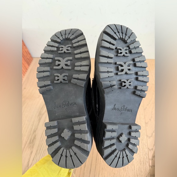 Sam Edelman Lora Lug Sole Loafer - Picture 11 of 11